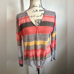 Twelve Months pullover